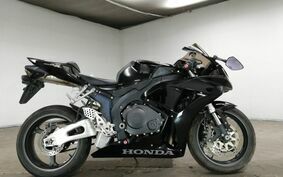 HONDA CBR1000RR 2006 SC57