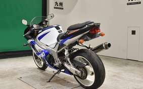 SUZUKI GSX-R1000 2001 BL111