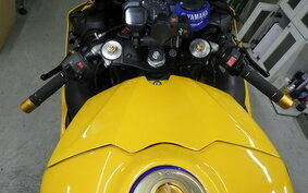 YAMAHA YZF-R1 2011 RN19