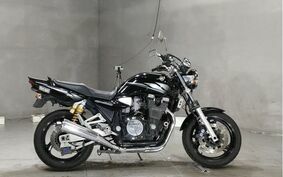 YAMAHA XJR1300 2002 RP03J