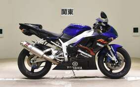 YAMAHA YZF-R1 1998 RN01