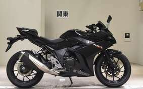 SUZUKI GSX250R DN11A