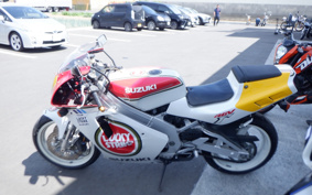 SUZUKI RGV250 VJ22A