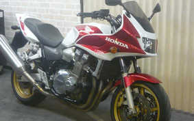 HONDA CB1300SB SUPER BOLDOR 2005 SC54