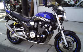 YAMAHA XJR1300 2003 RP03J