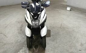 YAMAHA TRICITY 125 SE82J