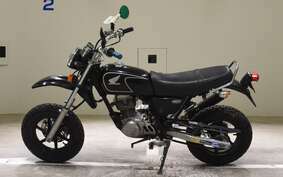 HONDA APE 100 HC07