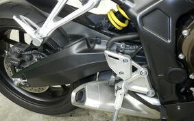 HONDA CBR650R 2022 RH03