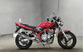 SUZUKI BANDIT 250 GJ77A