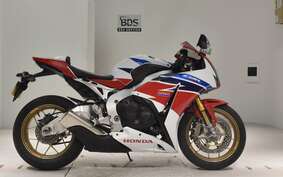 HONDA CBR1000RR SPECIAL EDITION 2014 SC59