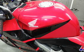 HONDA RVF400 2000 NC35