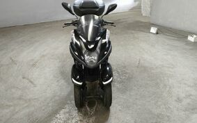 YAMAHA TRICITY 125 SE82J