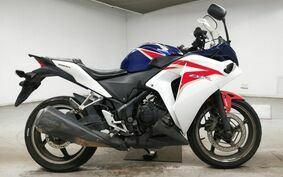 HONDA CBR250R MC41