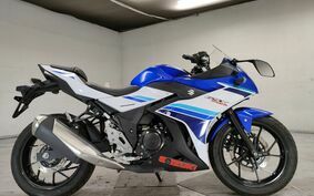 SUZUKI GSX250R DN11A