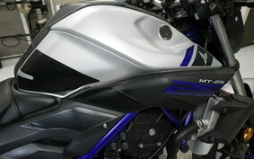 YAMAHA MT-25 RG10J