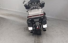 HARLEY HARLEY FLHTCUSE1800CVO PR8