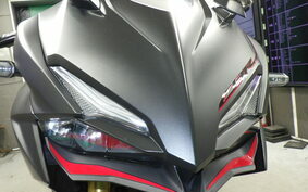 HONDA CBR250RR MC51