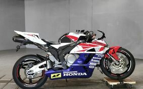 HONDA CBR1000RR 2004 SC57