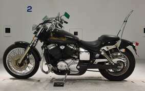 HONDA SHADOW 400 SLASHER 2001 NC40