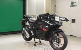 SUZUKI GIXXER 150 SF