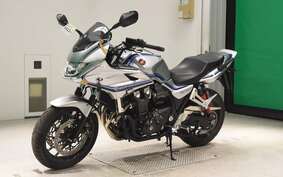 HONDA CB1300SB SUPER BOLDOR 2023 SC54