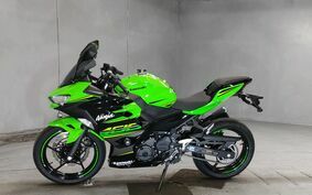 KAWASAKI NINJA 400 2018 EX400G