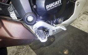 DUCATI MULTISTRADA 1200 2013