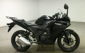 HONDA CBR125R JC50