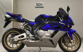 HONDA CBR1000RR 2004 SC57