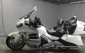 HONDA GL 1800 GOLD WING 2014 SC68