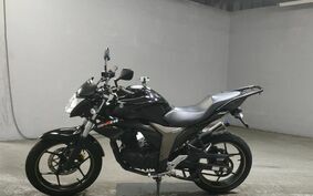 SUZUKI GIXXER 150 NG4BG