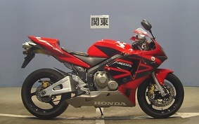 HONDA CBR600RR 2004 PC37