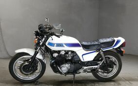 HONDA CB900F SC09