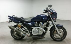 YAMAHA XJR1300 2001 RP01J