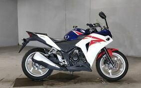 HONDA CBR250R MC41