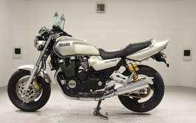 YAMAHA XJR1200 1996 4KG