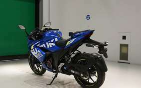 SUZUKI GIXXER 250 SF ED22B