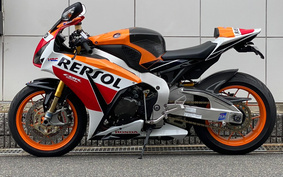 HONDA CBR1000RR 2015 SC59