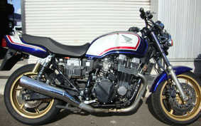 HONDA CB750 2012 RC42