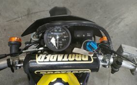 SUZUKI RMX250 S SJ14A