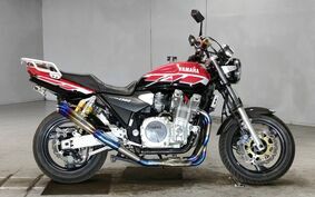 YAMAHA XJR1300 2000 RP02