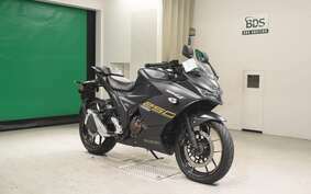 SUZUKI GIXXER 250 SF