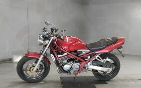 SUZUKI BANDIT 250 GJ77A