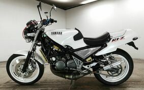 YAMAHA R1-Z 3XC