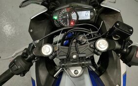 YAMAHA YZF-R25 RG10J