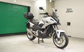 HONDA NC750X 2016 RC90