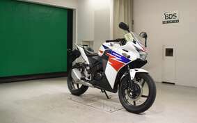 HONDA CBR125R JC50