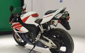 HONDA CBR1000RR 2004 SC57