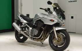 SUZUKI BANDIT 1200 S 2001 GV77A