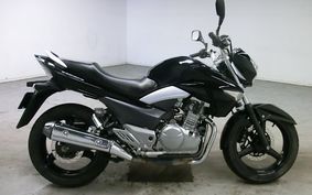 SUZUKI GSR250 GJ55D